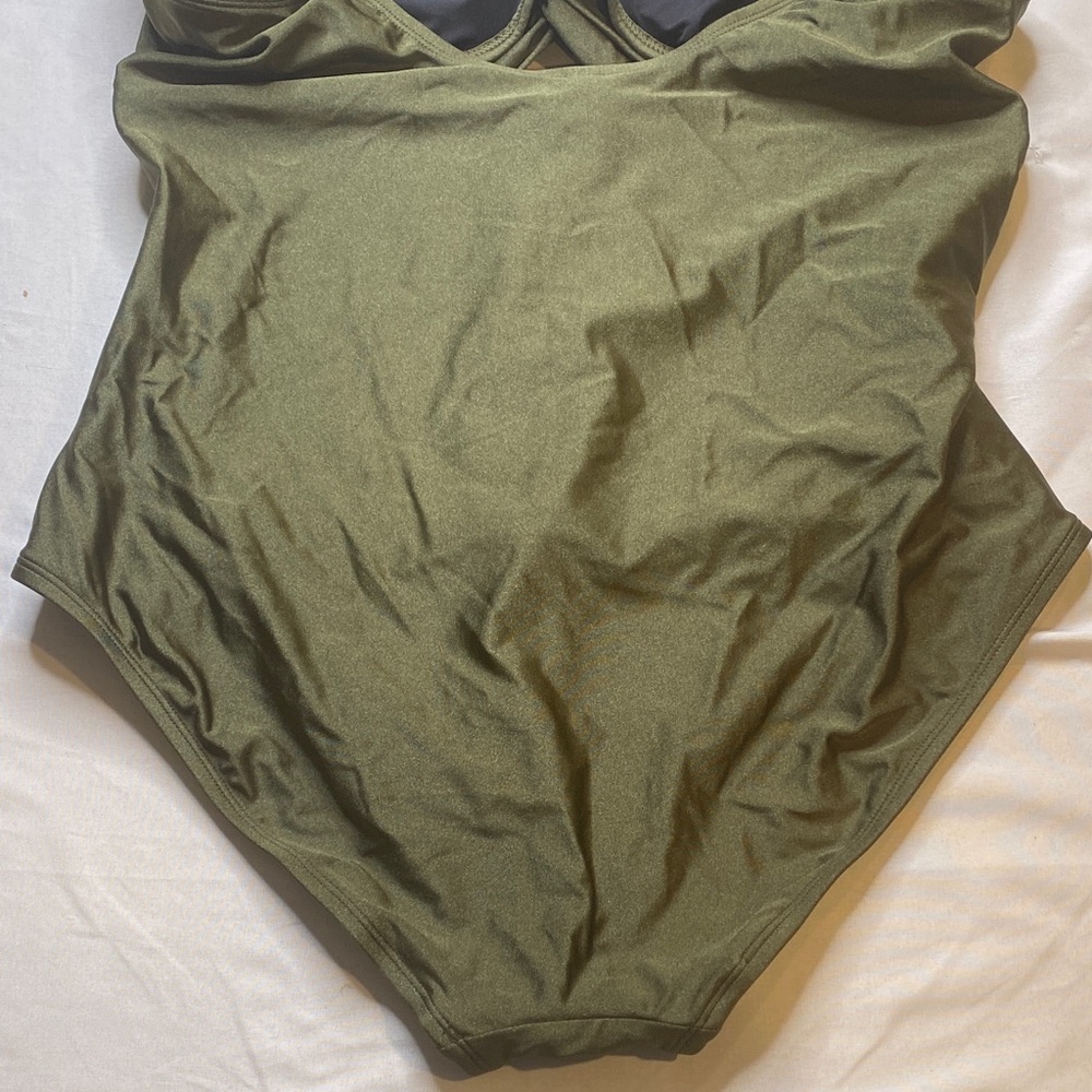 DKNY Women’s Olive Green One‎ Piece Swimsuit Size XXL - Picture 7 of 8
